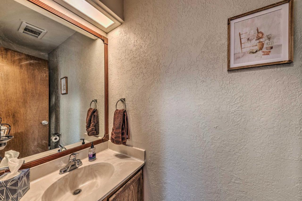 Forested Ruidoso Condo With Deck And Fireplace! Экстерьер фото