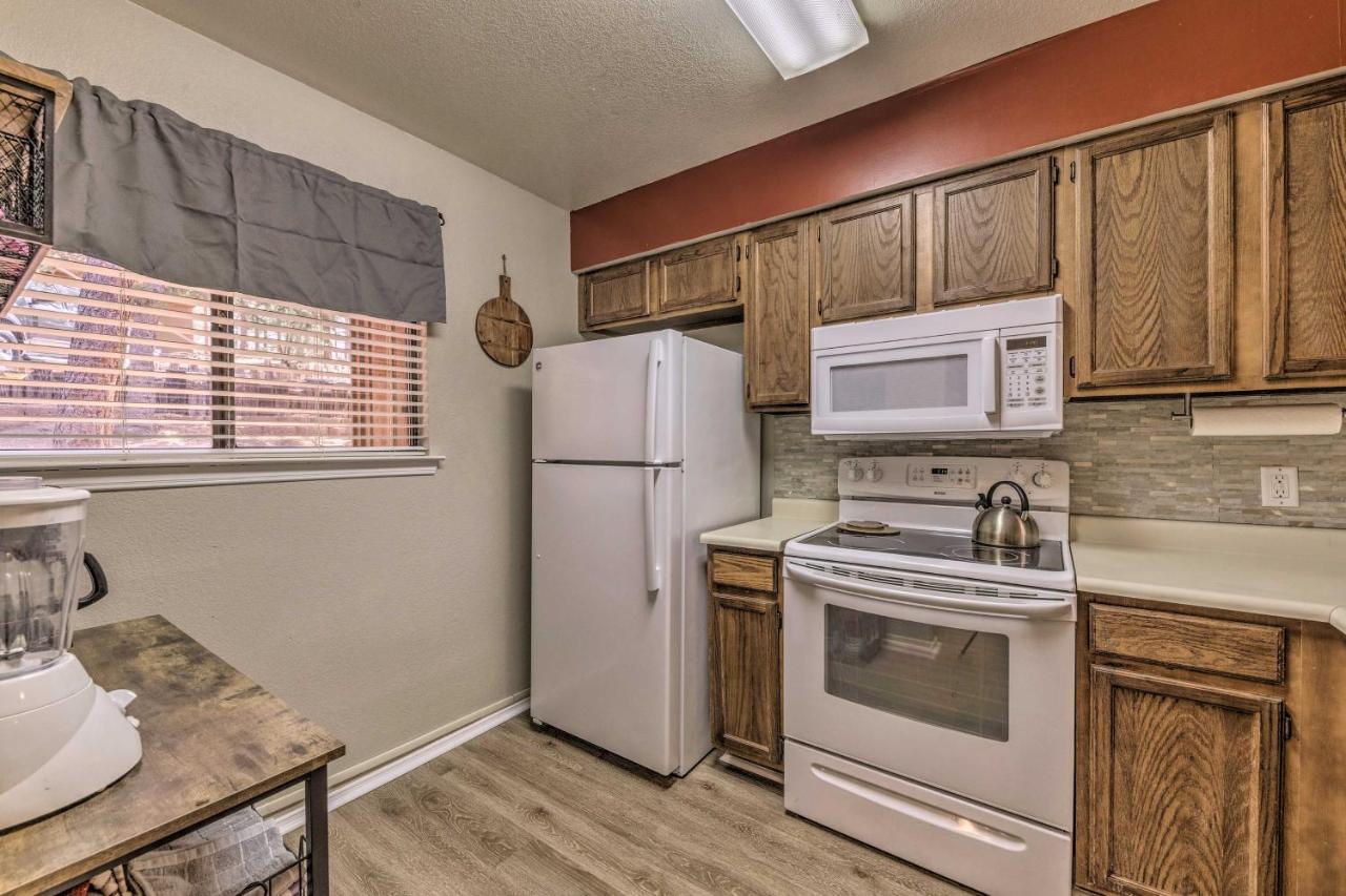 Forested Ruidoso Condo With Deck And Fireplace! Экстерьер фото